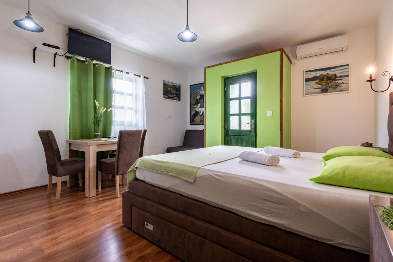 Apartments And Spa Miona Virpazar Kültér fotó
